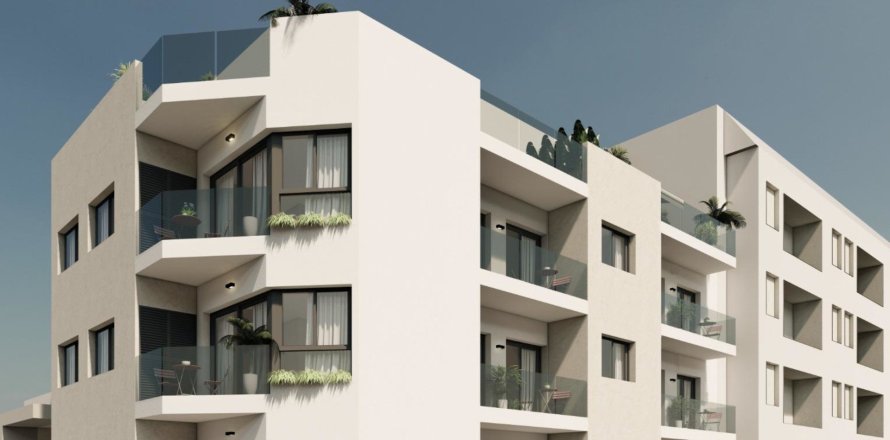 ROYAL STAR a Guardamar del Segura, Alicante, Spagna N° 166259