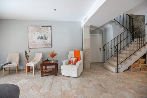 Villa en venta en Inca, Mallorca, España 7 dormitorios, 270 m2 No. 147943 - foto 30