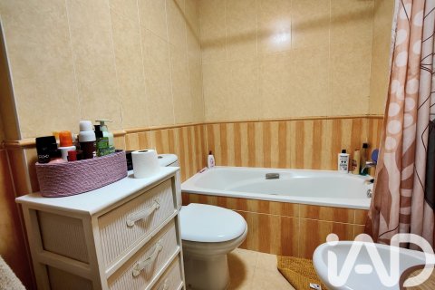 Wohnung zum Verkauf in Santovenia de Pisuerga, Valladolid, Spanien 2 Schlafzimmer, 67 m2 Nr. 185282 - Foto 8