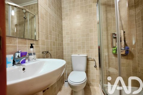 Wohnung zum Verkauf in Santovenia de Pisuerga, Valladolid, Spanien 2 Schlafzimmer, 67 m2 Nr. 185282 - Foto 9