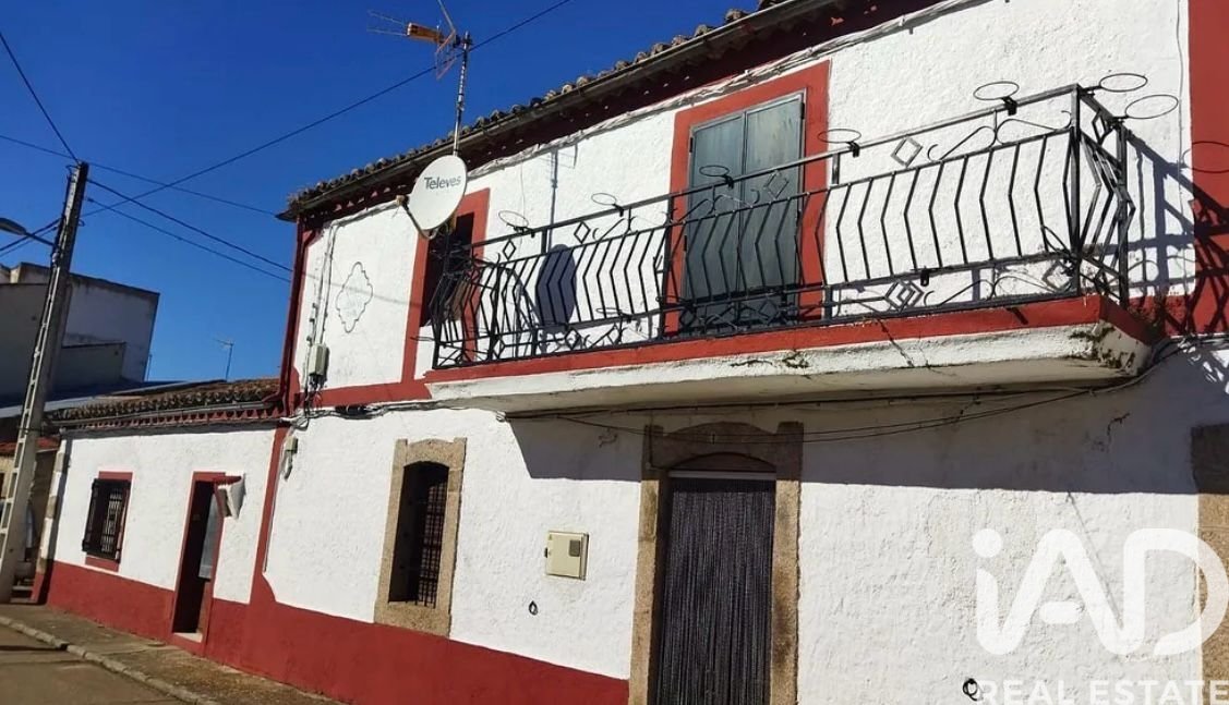 Villa i Salamanca, Spanien 8 sovrum, 420 kvm. Nr. 185288