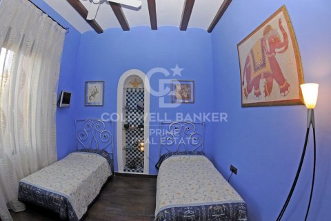Kaupunkipientalo myytävänä Palafrugell, Girona, Espanja, 3 makuuhuonetta, 365 m2 No. 160402 - kuva 6