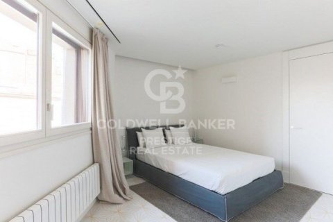 Apartment for sale in Barcelona, Spain 2 bedrooms, 174 sq.m. No. 160397 - photo 12