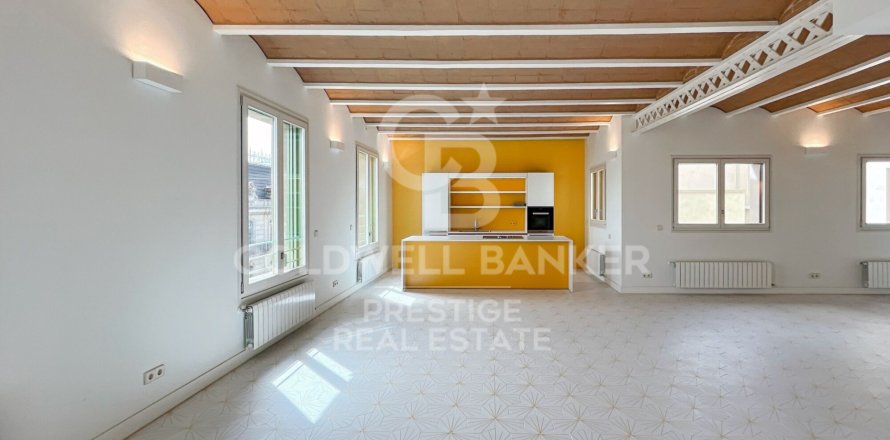 Apartment in Barcelona, Spain 2 bedrooms, 174 sq.m. No. 160397