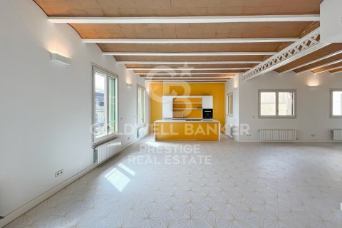Lägenhet i Barcelona, Spanien 2 sovrum, 174 kvm. Nr. 160397