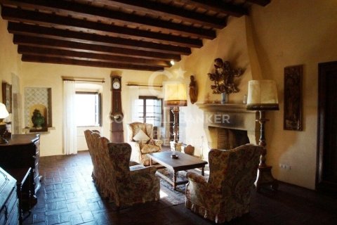 House zum Verkauf in Girona, Spanien 10 Schlafzimmer, 1000 m2 Nr. 160403 - Foto 24