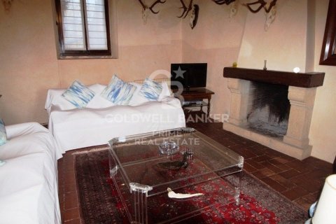 House zum Verkauf in Girona, Spanien 10 Schlafzimmer, 1000 m2 Nr. 160403 - Foto 10