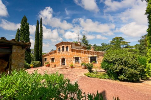 Māja Caldes de Malavella, Girona, Spānijā 10 istabas, 1000 m2 Nr. 160401