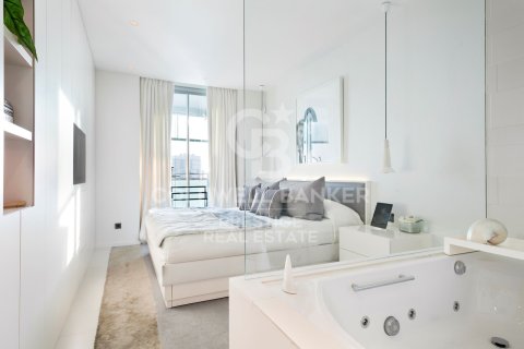 Продажа пентхауса в Барселона, Испания 4 спальни, 320м2 №160399 - фото 17