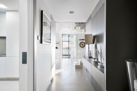 Продажа пентхауса в Барселона, Испания 4 спальни, 320м2 №160399 - фото 8
