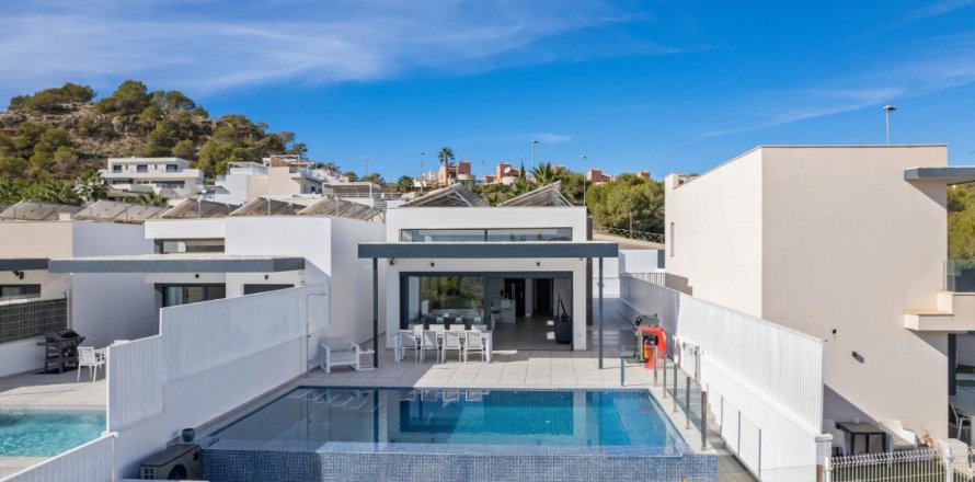 Villa San Miguel de Salinas, Alicante, Spain 4 bedrooms, 272 sq.m. No. 112872