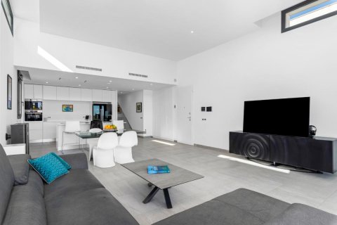 Villa for sale San Miguel de Salinas, Alicante, Spain 4 bedrooms, 272 sq.m. No. 112872 - photo 19