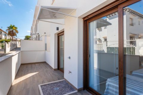 Bungalow for sale Torrevieja, Alicante, Spain 3 bedrooms, 70 sq.m. No. 112879 - photo 24