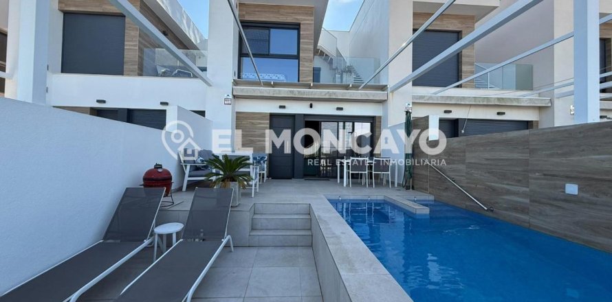 Māja Rojales, Alicante, Spānijā 3 istabas, 201 m2 Nr. 112871