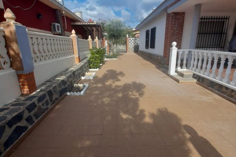 Villa for sale Torrevieja, Alicante, Spain 4 bedrooms, 1 sq.m. No. 112928 - photo 29