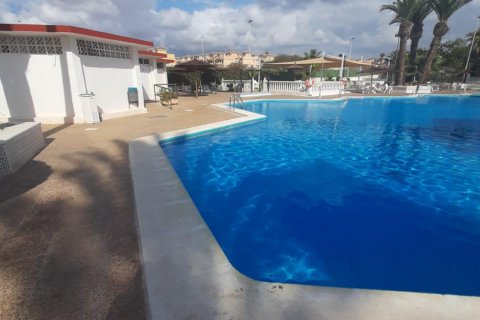 Villa for sale Torrevieja, Alicante, Spain 4 bedrooms, 1 sq.m. No. 112928 - photo 4