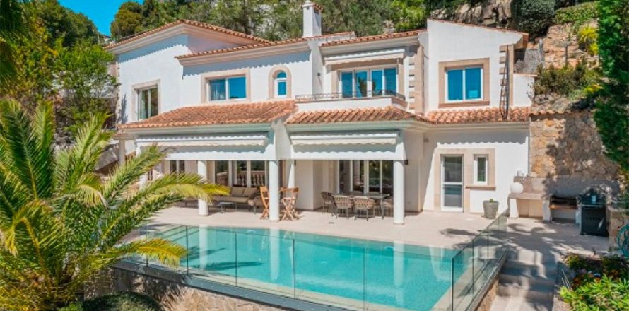 Villa en Costa D'en Blanes, Mallorca, España 4 dormitorios, 418 m2 No. 143479