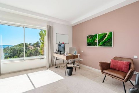 Villa en venta en Costa D'en Blanes, Mallorca, España 4 dormitorios, 418 m2 No. 143479 - foto 21