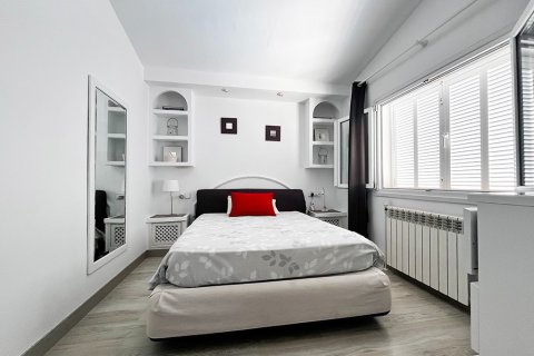 Villa en venta en Costa De La Calma, Mallorca, España 5 dormitorios, 434 m2 No. 143480 - foto 17