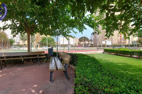 Huoneisto myytävänä La Pobla de Farnals, Valencia, Espanja, 3 makuuhuonetta, 89 m2 No. 140187 - kuva 7