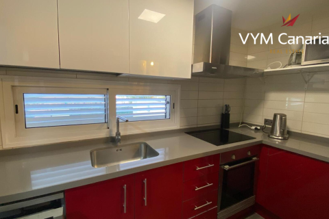 Kamienica w Adeje, Tenerife, Hiszpania 3 sypialnie, 160 mkw. nr 140184 – zdjęcie 11