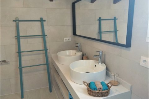 Finca for rent in Arta, Mallorca, Spain 4 bedrooms, 220 sq.m. No. 168138 - photo 12