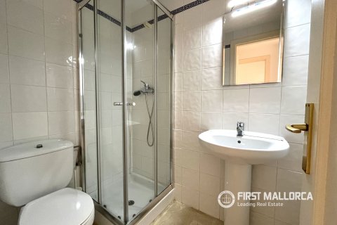 Apartment for rent in Port Adriano, Mallorca, Spain 2 bedrooms, 100 sq.m. No. 168136 - photo 11
