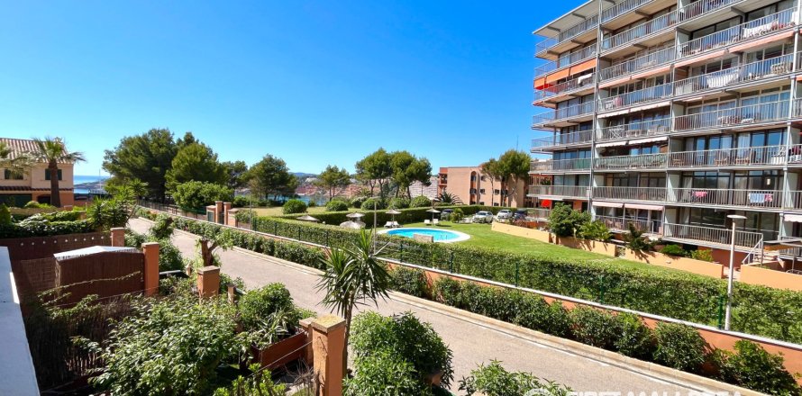 Apartment in Port Adriano, Mallorca, Spain 2 bedrooms, 100 sq.m. No. 168136