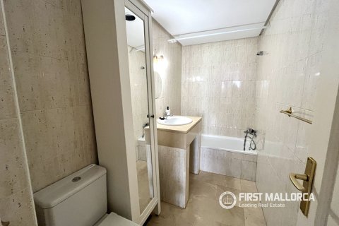 Apartment for rent in Port Adriano, Mallorca, Spain 2 bedrooms, 100 sq.m. No. 168136 - photo 10
