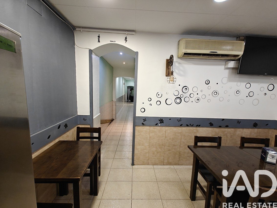 Cafe / restaurant à Barcelona, Espagne 113 m2 No. 173000