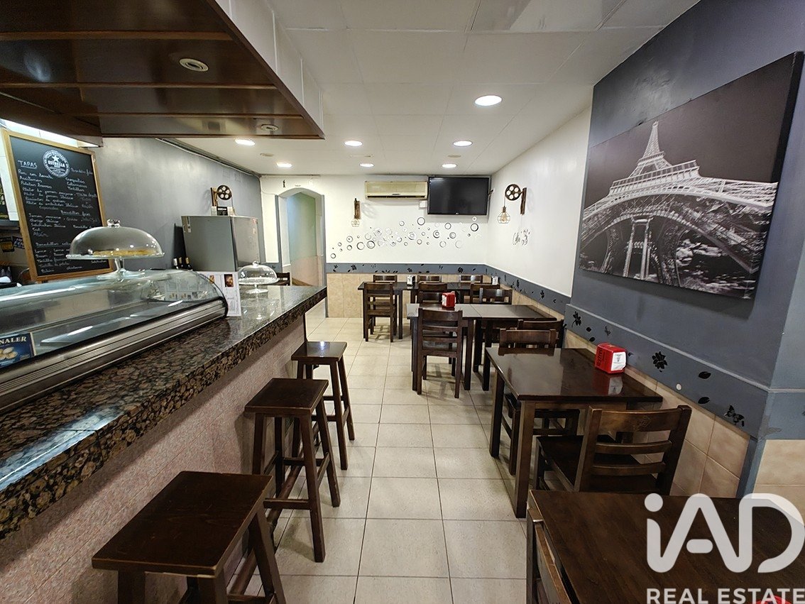 Cafe / restaurant à Barcelona, Espagne 113 m2 No. 173000