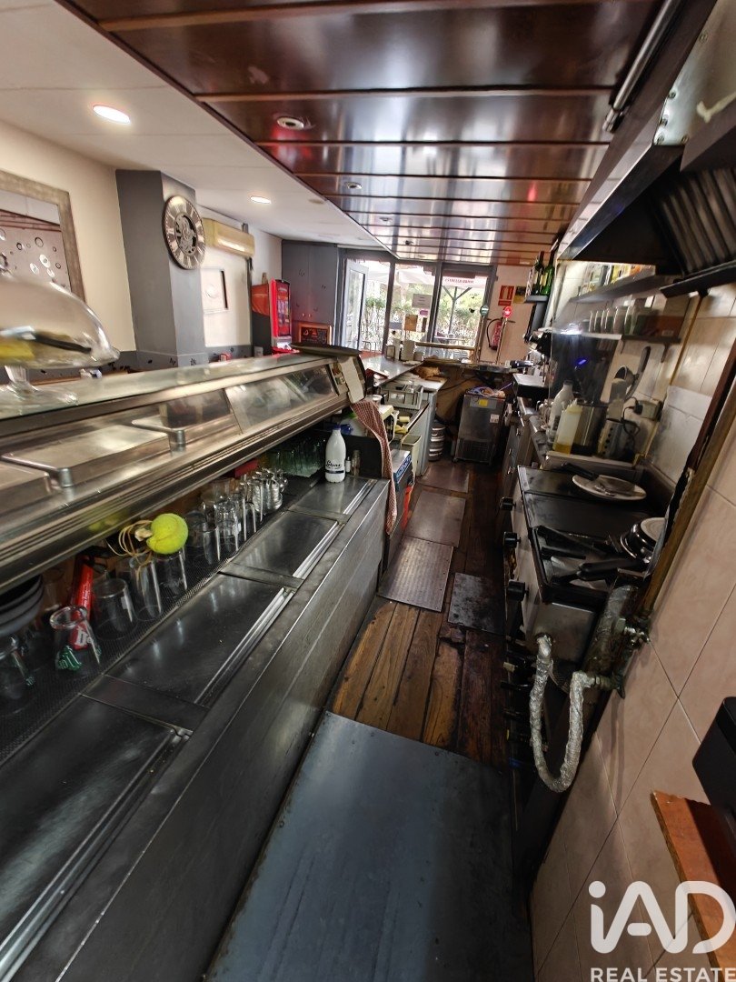 Cafe / restaurant à Barcelona, Espagne 113 m2 No. 173000