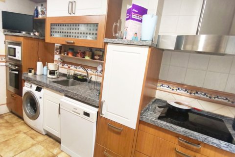 Apartament w San Andres del Rabanedo, Leon, Hiszpania 3 sypialnie, 120 mkw. nr 172997 – zdjęcie 2