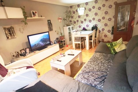 Apartament w San Andres del Rabanedo, Leon, Hiszpania 3 sypialnie, 120 mkw. nr 172997 – zdjęcie 18