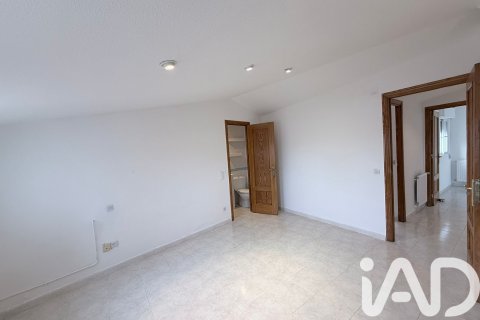 Dvīņu māja pārdošanā Colmenarejo, Madrid, Spānijā 3 istabas, 100 m2 Nr. 172996 - attēls 11