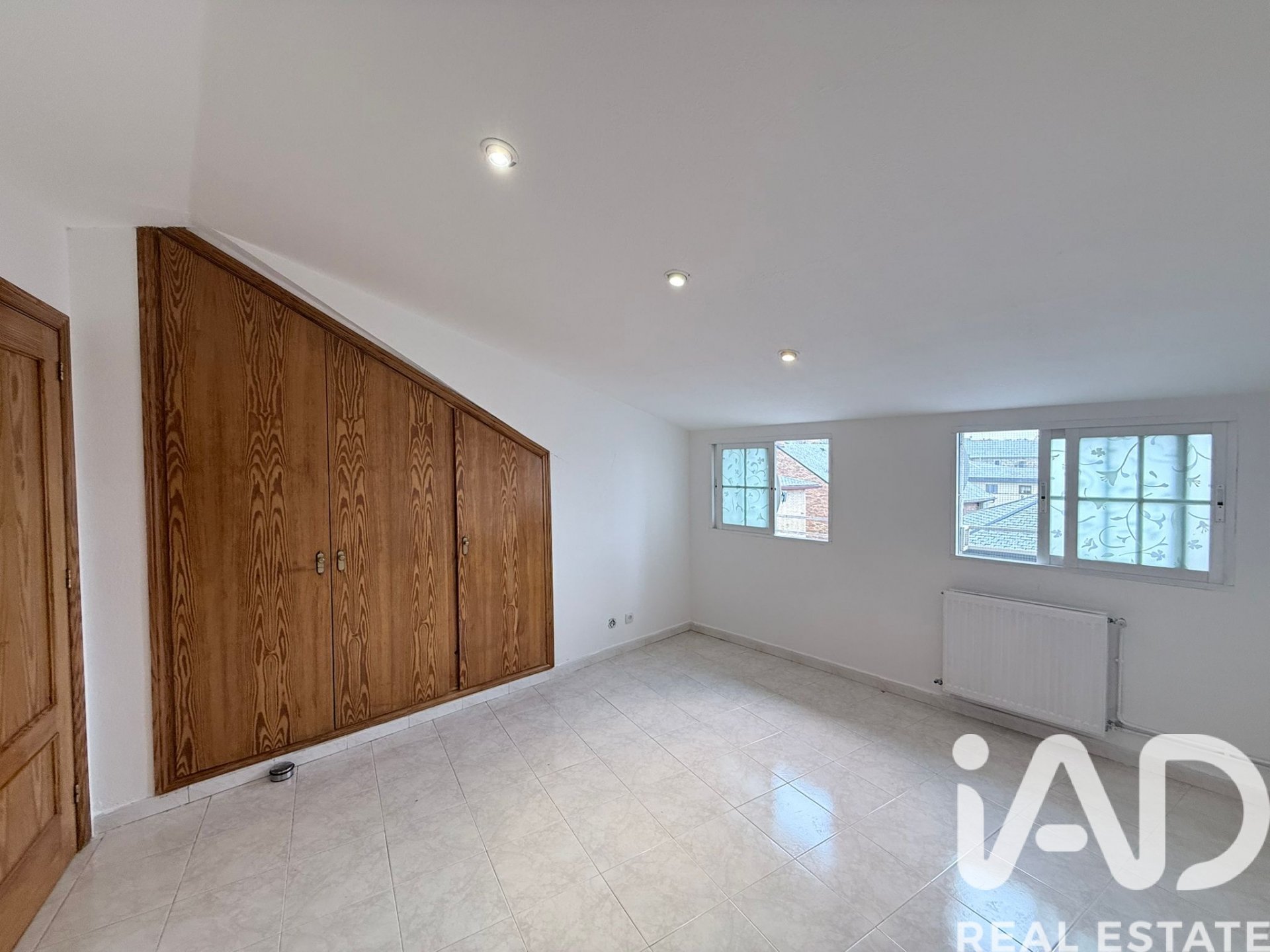 Duplex à Colmenarejo, Madrid, Espagne 3 chambres, 100 m2 No. 172996