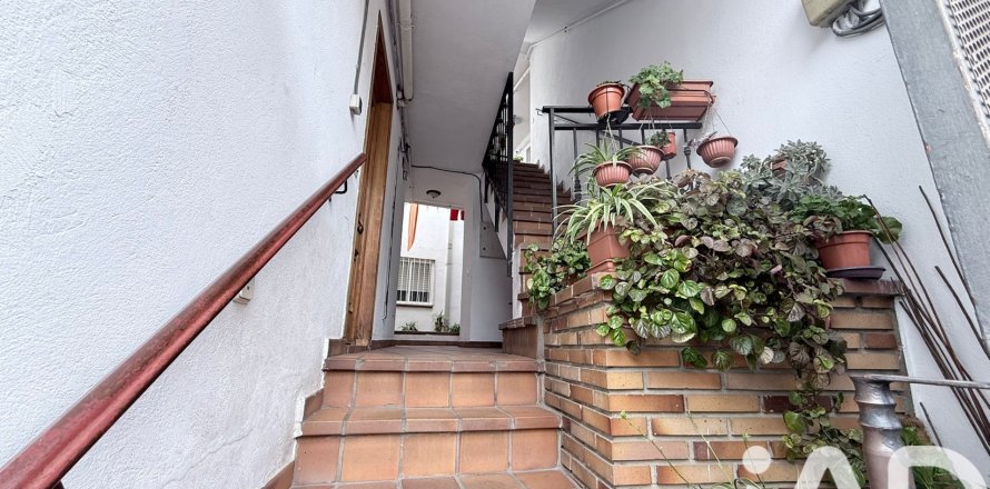Dvīņu māja Colmenarejo, Madrid, Spānijā 3 istabas, 100 m2 Nr. 172996