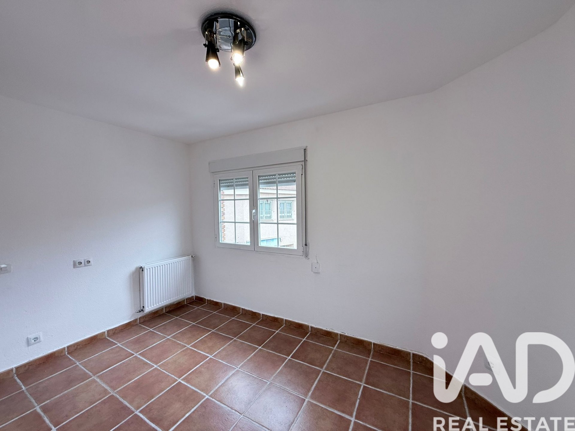 Duplex à Colmenarejo, Madrid, Espagne 3 chambres, 100 m2 No. 172996