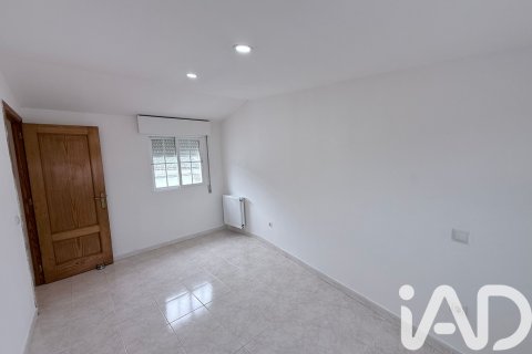 Dvīņu māja pārdošanā Colmenarejo, Madrid, Spānijā 3 istabas, 100 m2 Nr. 172996 - attēls 14