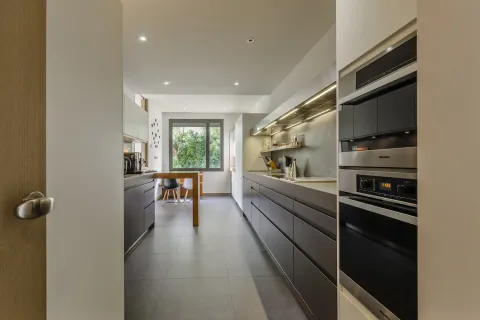 Dzīvoklis pārdošanā Barcelona, Spānijā 4 istabas, Nr. 141301 - attēls 16