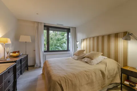 Dzīvoklis pārdošanā Barcelona, Spānijā 4 istabas, Nr. 141301 - attēls 5