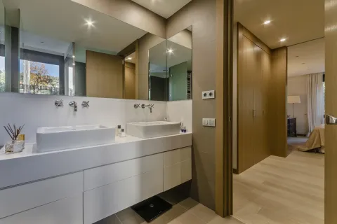 Dzīvoklis pārdošanā Barcelona, Spānijā 4 istabas, Nr. 141301 - attēls 20