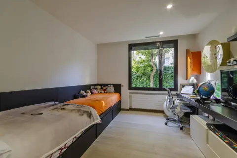 Dzīvoklis pārdošanā Barcelona, Spānijā 4 istabas, Nr. 141301 - attēls 7