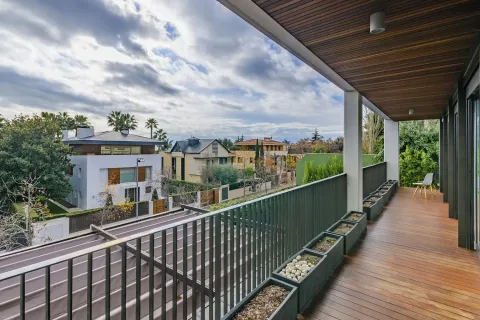 Dzīvoklis pārdošanā Barcelona, Spānijā 4 istabas, Nr. 141301 - attēls 2