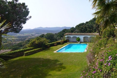 Hus till salu i Platja D'aro, Girona, Spanien 13 sovrum,  Nr. 141303 - foto 6