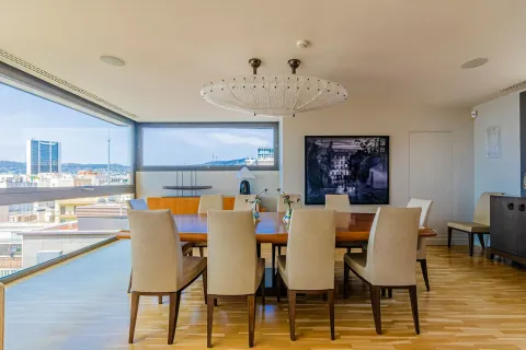 Apartamento en venta en Barcelona, España 4 dormitorios, No. 141298 - foto 17