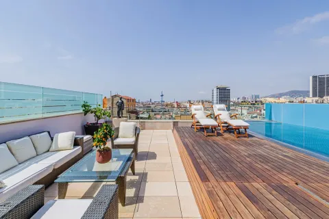 Apartamento en venta en Barcelona, España 4 dormitorios, No. 141298 - foto 12