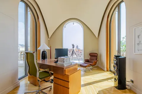 Apartamento en venta en Barcelona, España 4 dormitorios, No. 141298 - foto 4