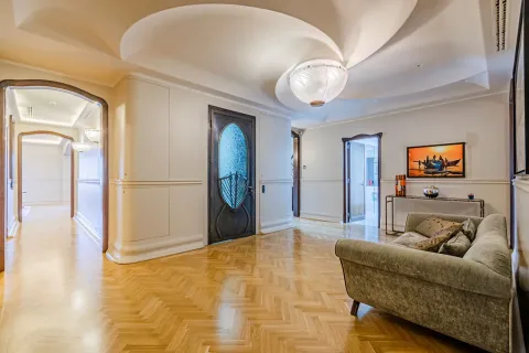 Apartamento en venta en Barcelona, España 4 dormitorios, No. 141298 - foto 25