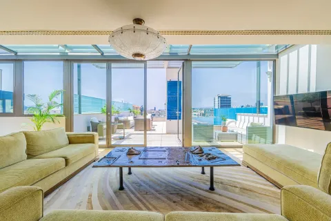 Apartamento en venta en Barcelona, España 4 dormitorios, No. 141298 - foto 8